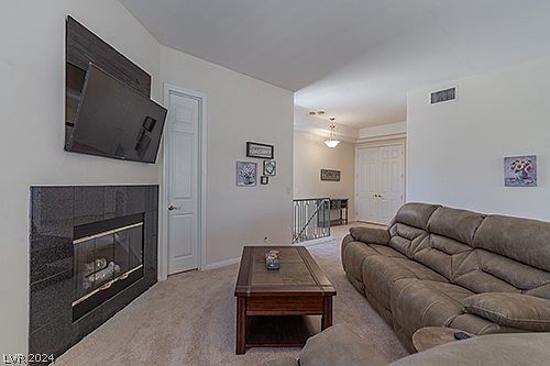 4th image of 207 Kaelyn St Unit 3