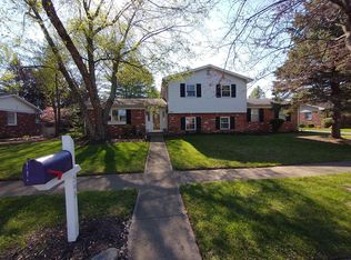 548 Ashford Dr, Indianapolis, IN 46214