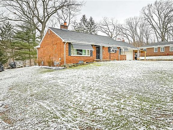 3rd image of 358 Mount Vernon Dr