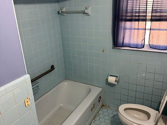 2nd image of 562 Johnstonville Rd