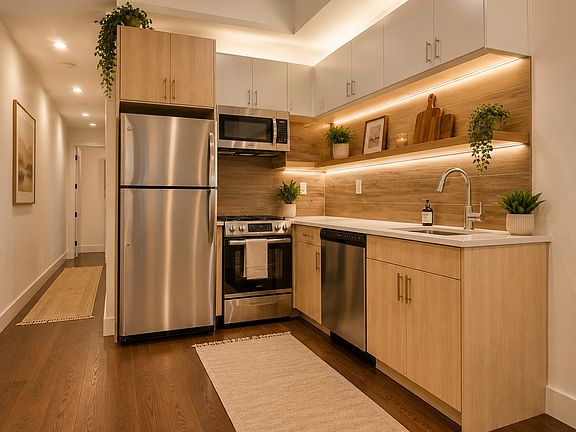 4th image of 1348 Hancock St APT 1L