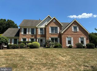 21 Oakwood Way, West Windsor, NJ 08550