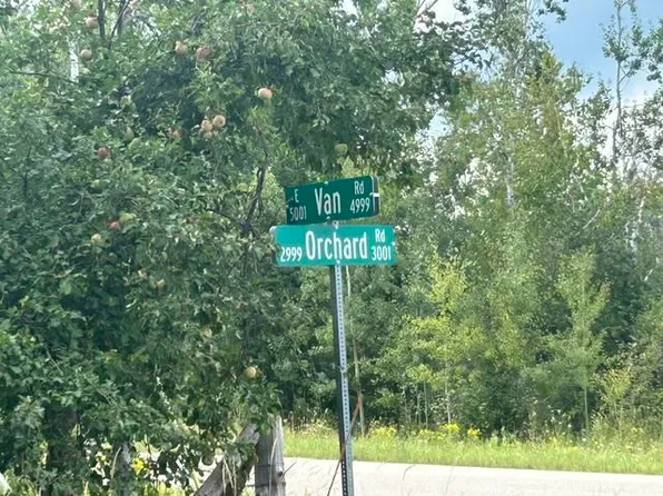 V/l Van Rd, Levering, MI 49755
