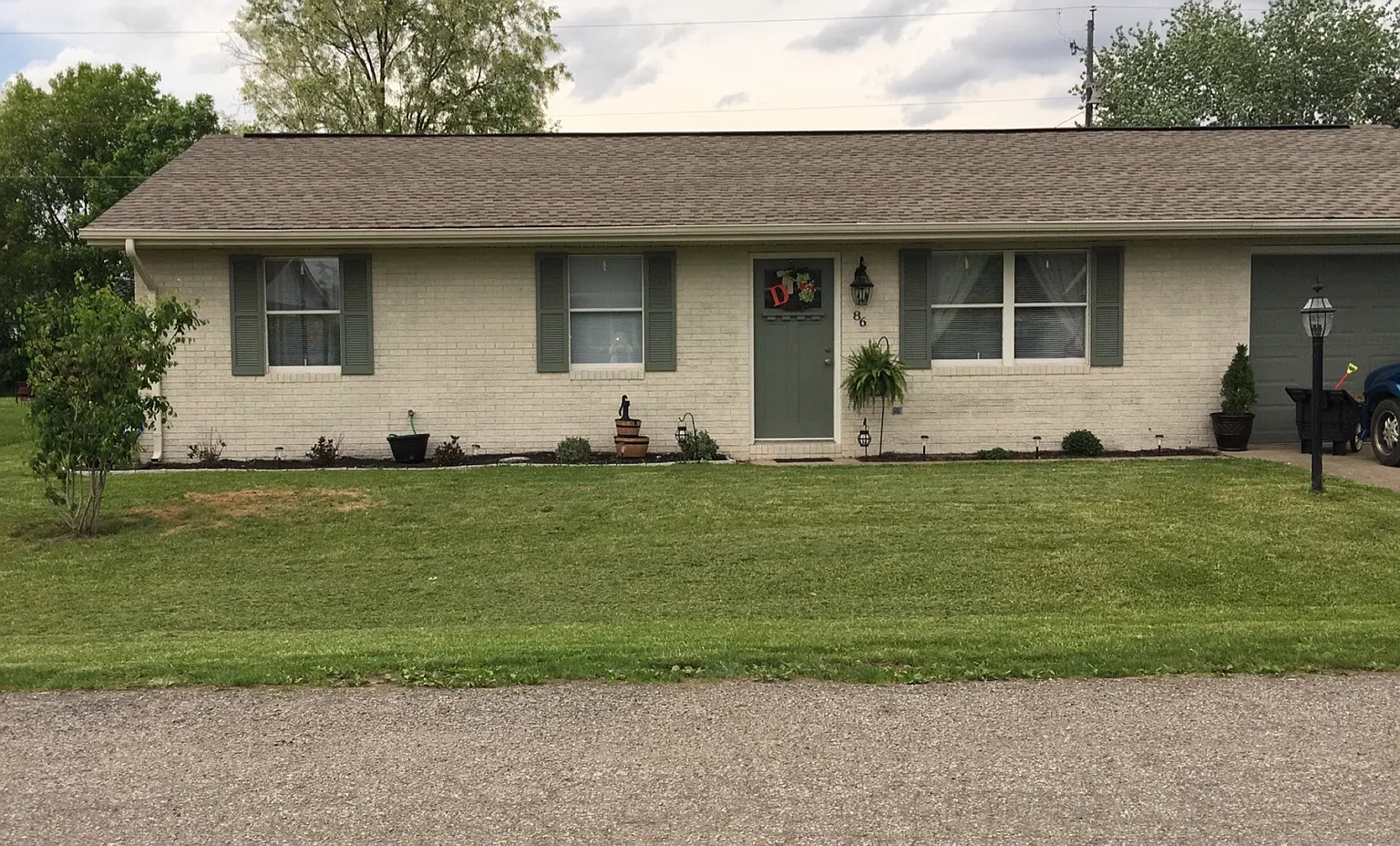 86 Napoleon Ln photo 1