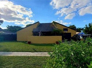 4987 SW 94th Ave, Cooper City, FL 33328