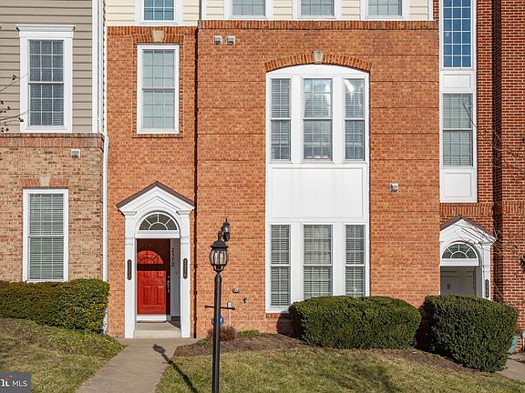 2nd image of 2370 Brookmoor Ln