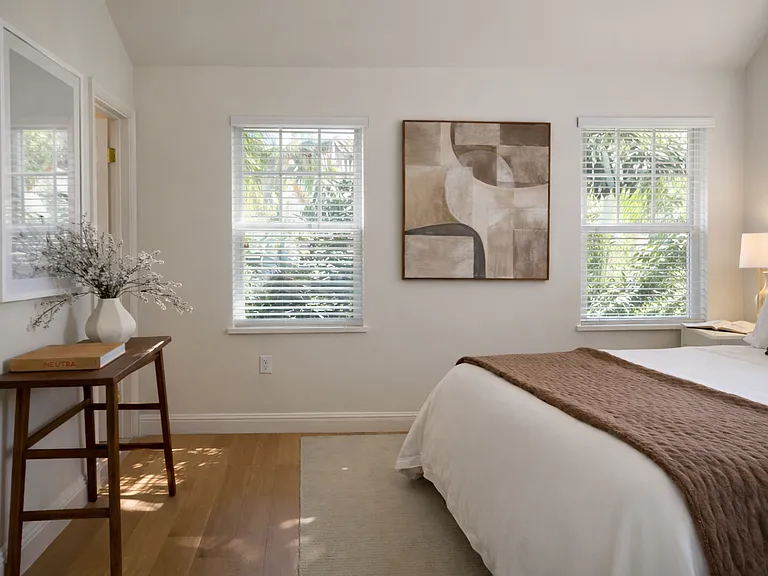 Sunset Ocean House — Photo 16