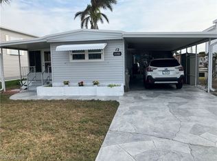 11301 Azalea Ln, Fort Myers Beach, FL 33931