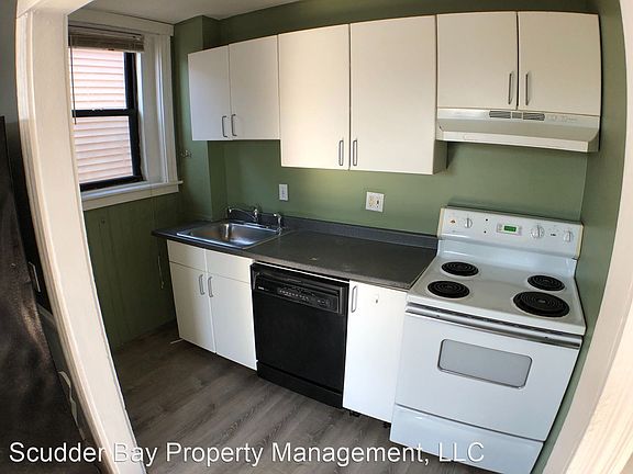 2nd image of 104 River St #1063