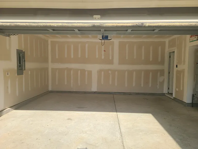 6005 Abelia Ct — Photo 24