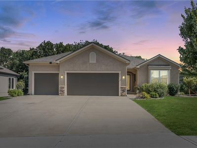 1013 SE Beatty Ct, Blue Springs, MO, 64014