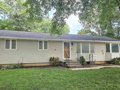 820 W 15th St, Wahoo, NE, 68066