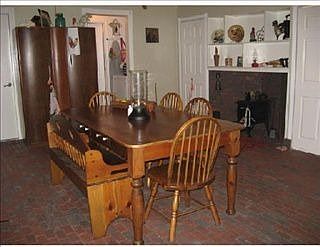 2nd image of 2305 Guillory St