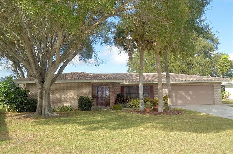 1st image of 7416 Dickens Dr