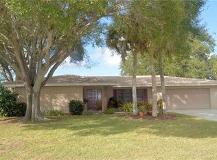 7416 Dickens Dr, Sarasota, FL 34231