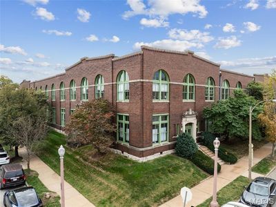 4242 Laclede Ave #106, Saint Louis, MO, 63108
