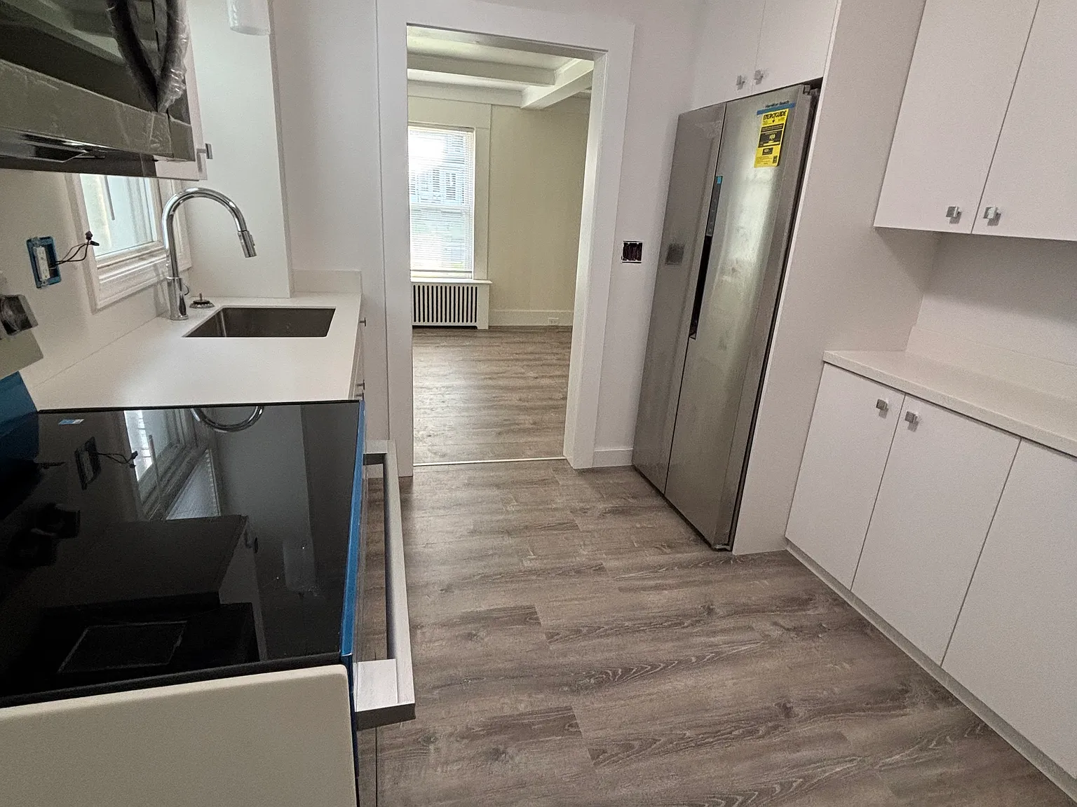 1 bed, 700 sqft, $1,700 — Photo 4