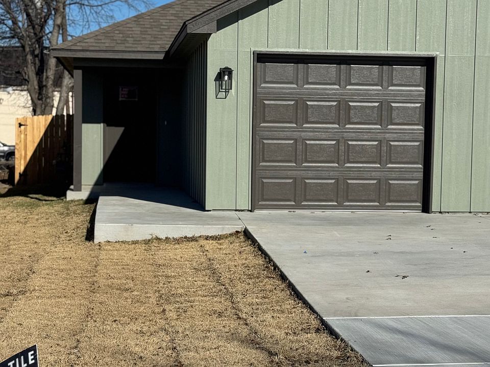 1st image of 5305 E Admiral Blvd #A