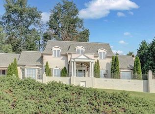 304 Vesclub Dr, Vestavia Hills, AL 35216