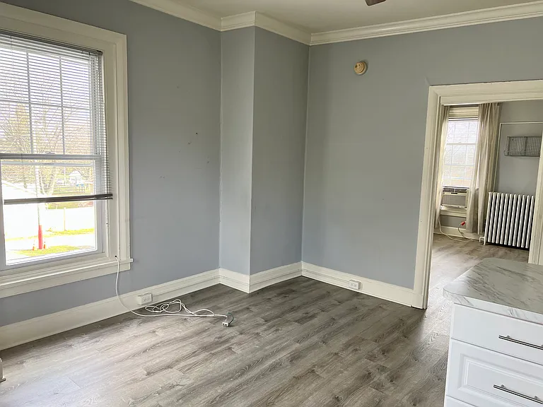 117 Maple Ln #M4 — Photo 3