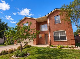 203 Pheasant Trl, Bastrop, TX 78602