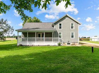 N1613 Manley Rd, Greenville, WI 54942
