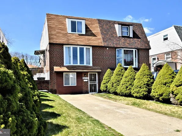 9312 Lansford St, Philadelphia, PA 19114