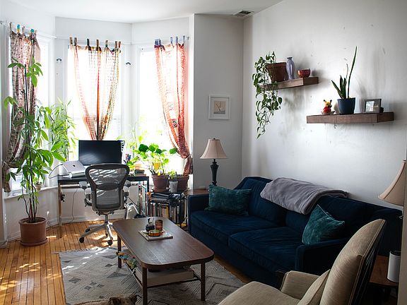 2nd image of 1902 N Mozart St #1