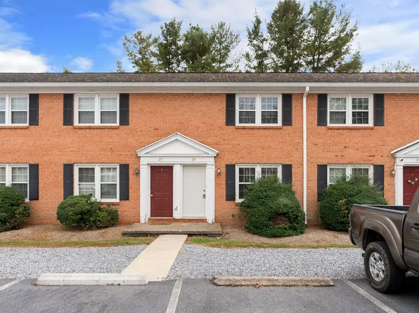 Ashton Village, 125 Bookerdale Rd APT 34, Waynesboro, VA 22980