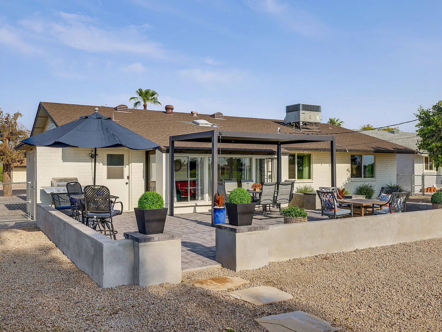 N Coggins Dr, Sun City — Photo 1