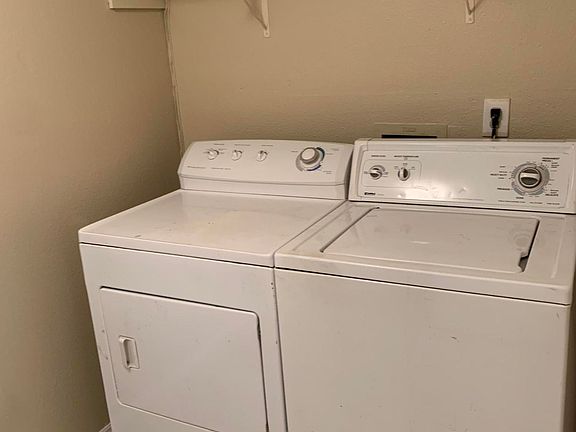 4th image of 11039 Traci Lynn Dr