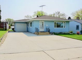 840 3rd Ave NW, Valley City, ND 58072