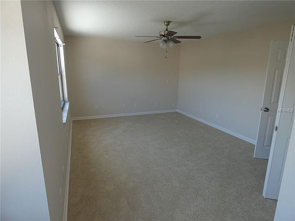 5th image of 6104 Silkdale Ct