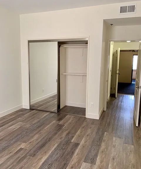 2-bedroom unit