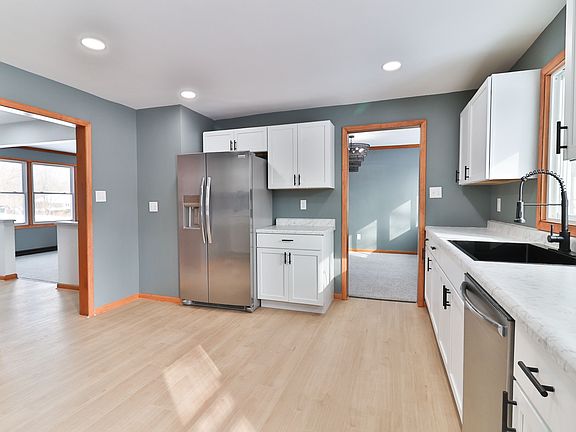 5th image of 2099 Huntington Dr