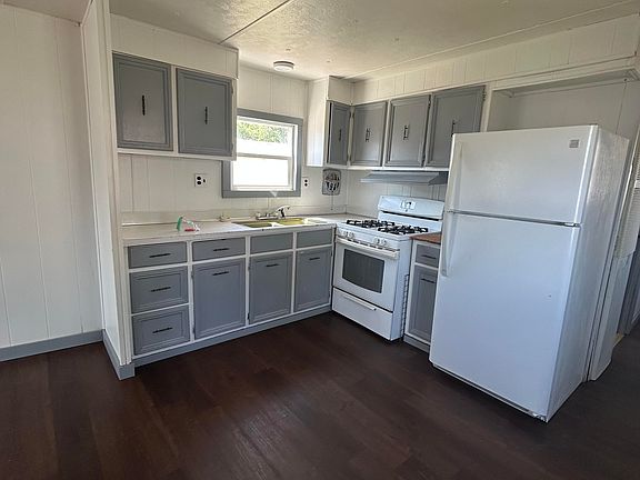 5th image of 1555 Smithville Rd