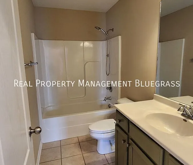 1006 Sugarbush Trl — Photo 18