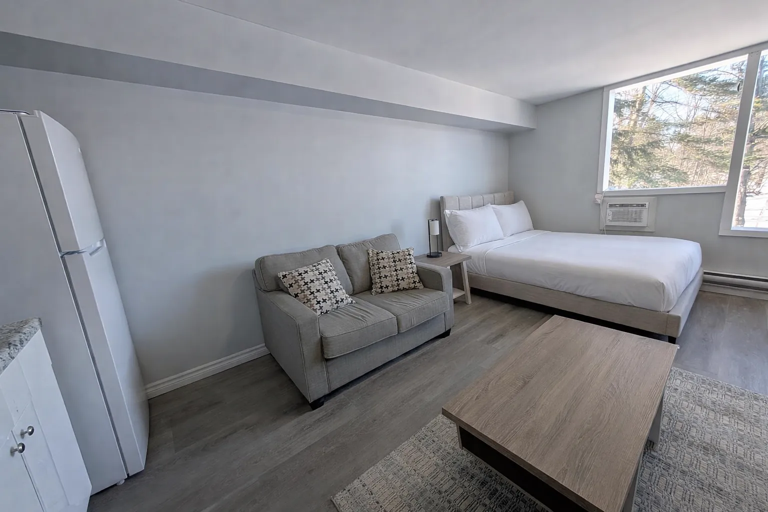 37 Skydeck Lane — Photo 4
