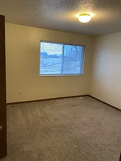 367 N Main St — Photo 8
