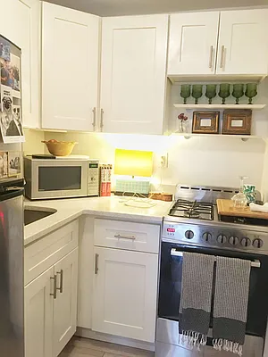 Rented by Ethan Blinder, LREB | media 23