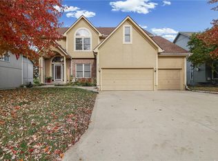 25608 E 31st Ter S, Blue Springs, MO 64015