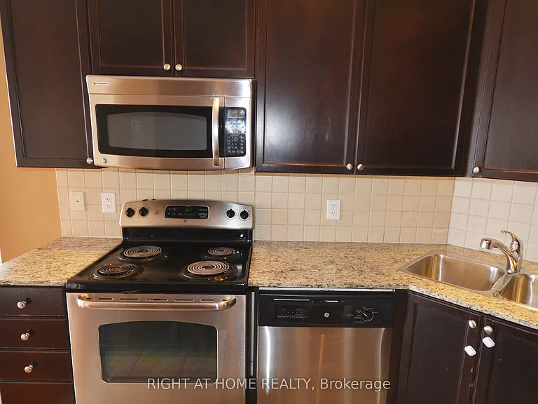 225 Webb Dr #3009 — Photo 9