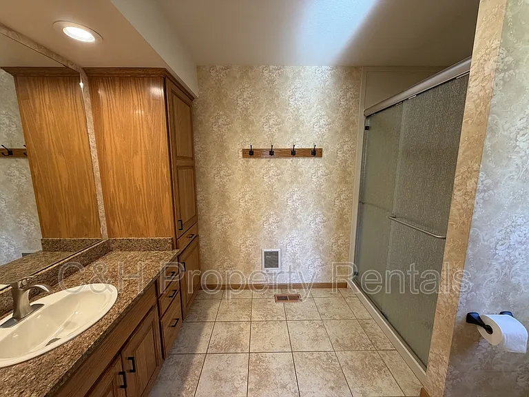 3429 Powderhorn Cir — Photo 14