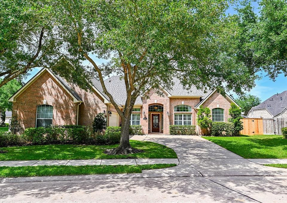 1st image of 3903 Lakehill Park Ct