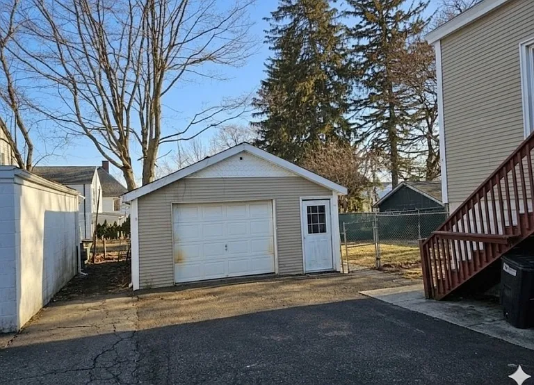 32 Harrison Ave — Photo 18