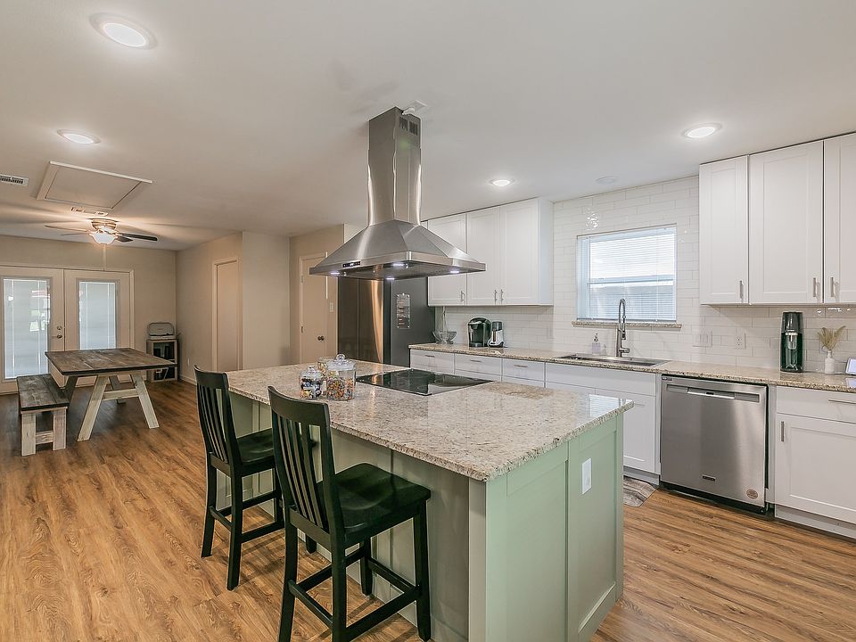 1st image of 1808 Japonica Ln