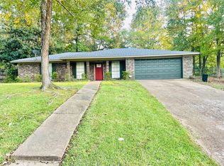 105 Woodgate Dr, Brandon, MS 39042