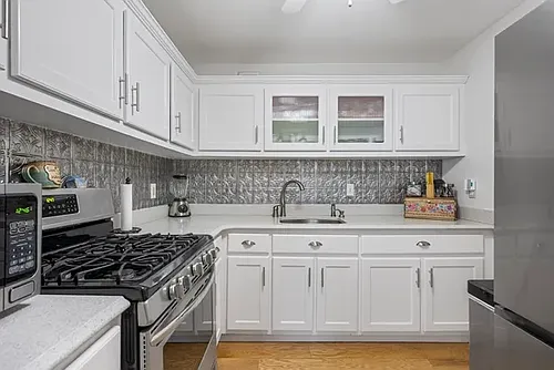 10 Juniper St Photo 1