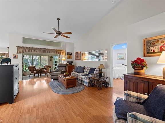 5th image of 18040 Horseshoe Bay CIR