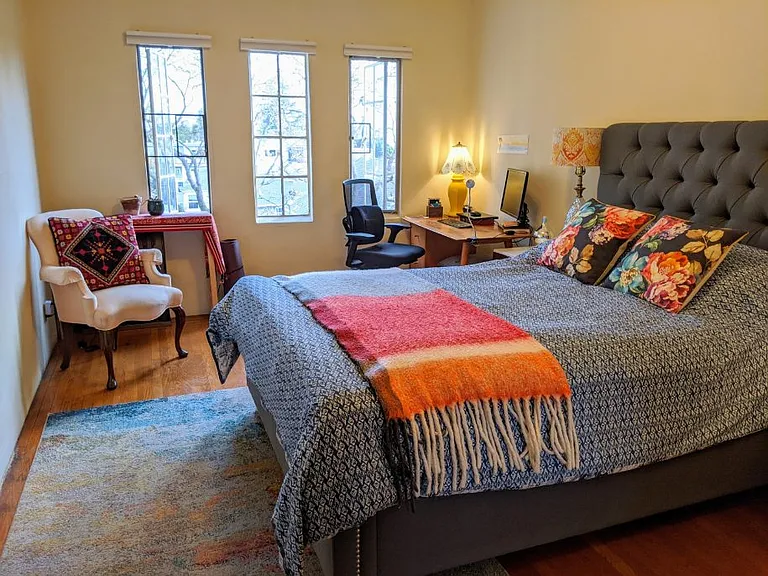 1 Duane Street Apartments — Photo 8